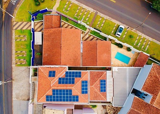  Projeto Comercial: Mogi Mirim - SP - Ano 2019, Potência 12,42 kWp - 36 módulos fotovoltaicos de 345 W